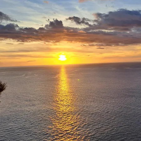 Monumental Sunset Appartement *